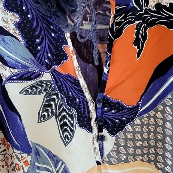 Jaase Colorful Boho Print Bell Sleeve Blouse - Size Small - Picture 3 of 8